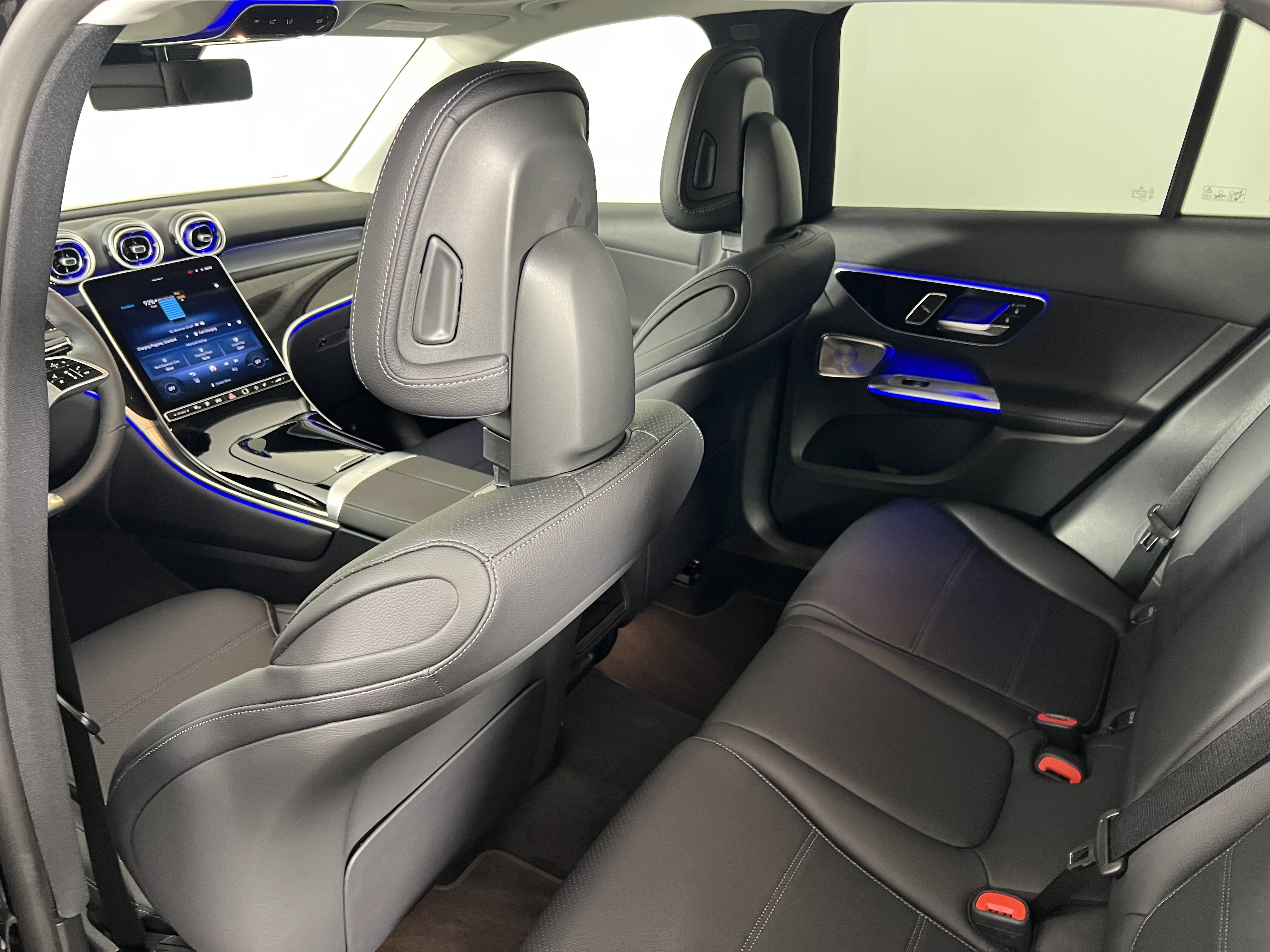 New 2025 Mercedes-Benz GLC 350e 4MATIC image 22