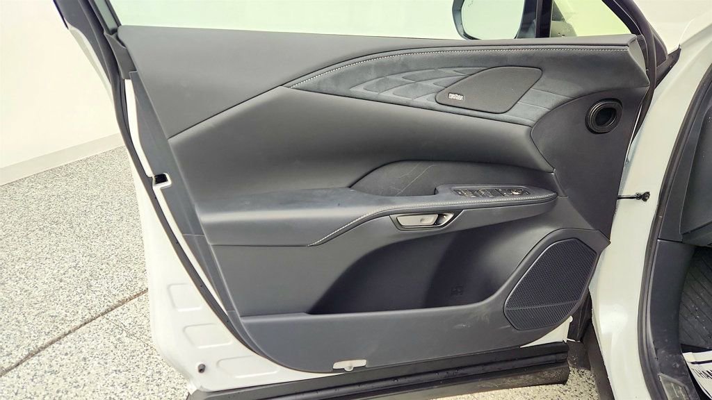 Used 2025 Lexus RX 450h AWD w/ Convenience Package image 11