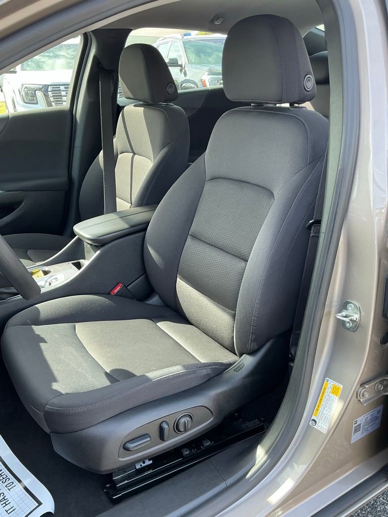 Used 2023 Chevrolet Malibu LT w/ Driver Confidence Package image 23