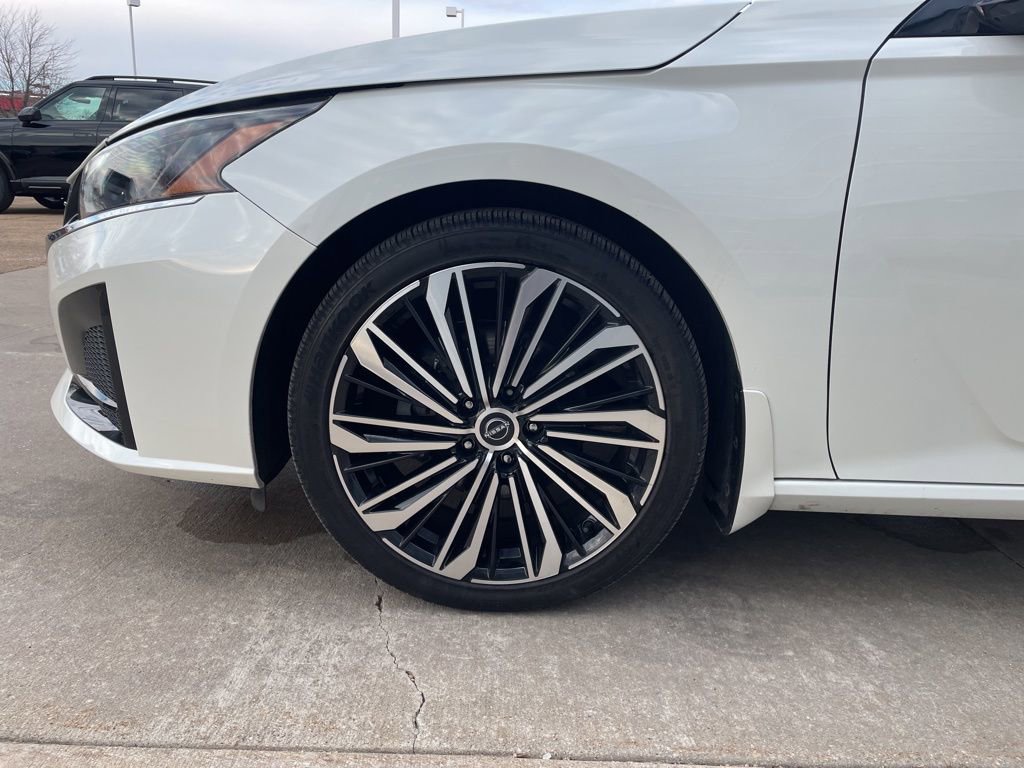 Used 2024 Nissan Altima 2.5 SL image 16