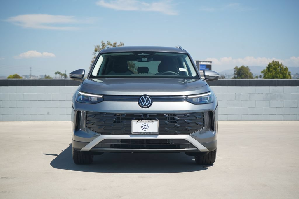New 2026 Volkswagen Tiguan S FWD image 5
