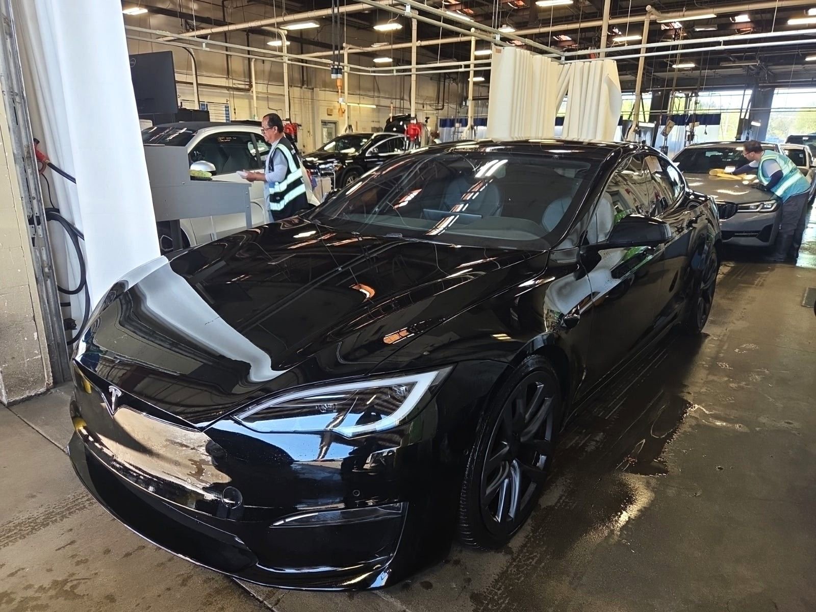 Used 2023 Tesla Model S AWD/4WD image 3