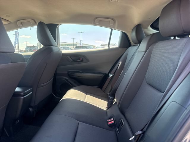 Used 2024 Toyota Prius LE FWD image 9