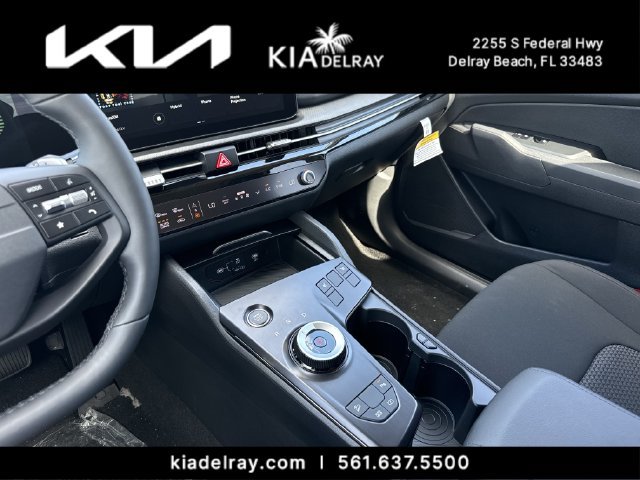 New 2027 Kia Sportage S FWD image 24