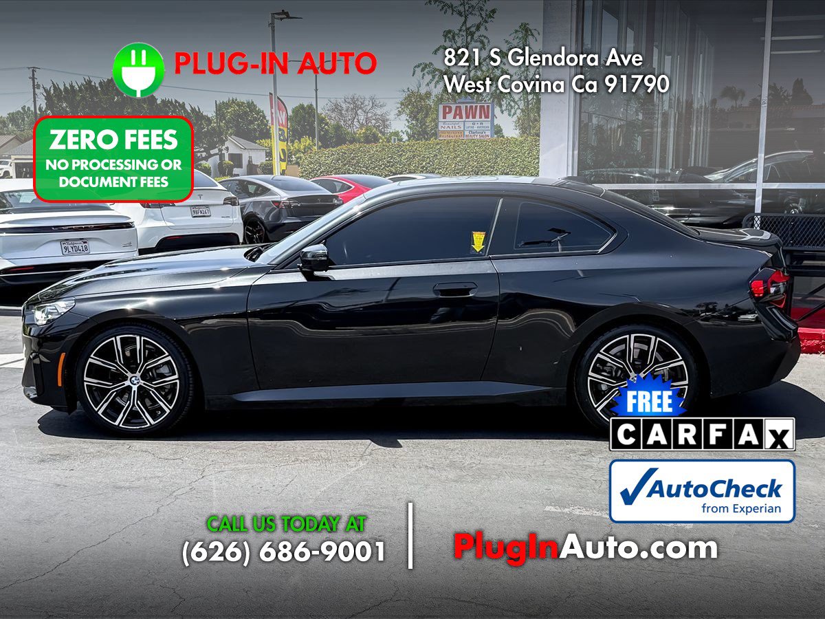 Used 2023 BMW 230i Coupe w/ Convenience Package RWD image 8