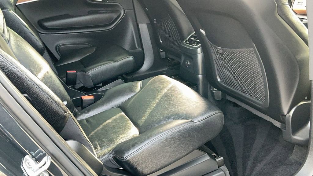 Used 2021 Volvo XC90 T8 Inscription Expression w/ Advanced Package image 18