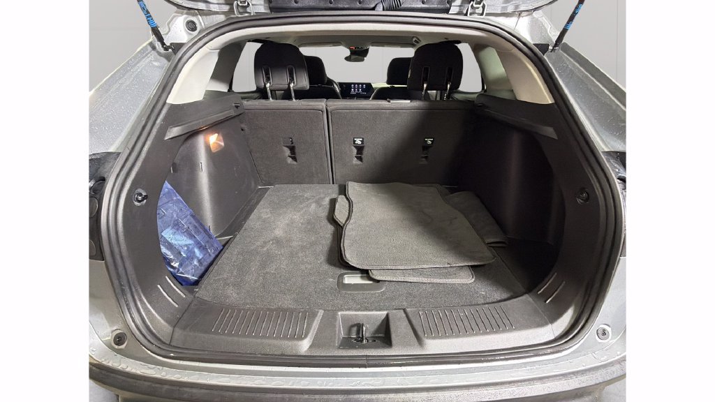Certified 2024 Chevrolet Trax LS w/ LS Convenience Package FWD image 28