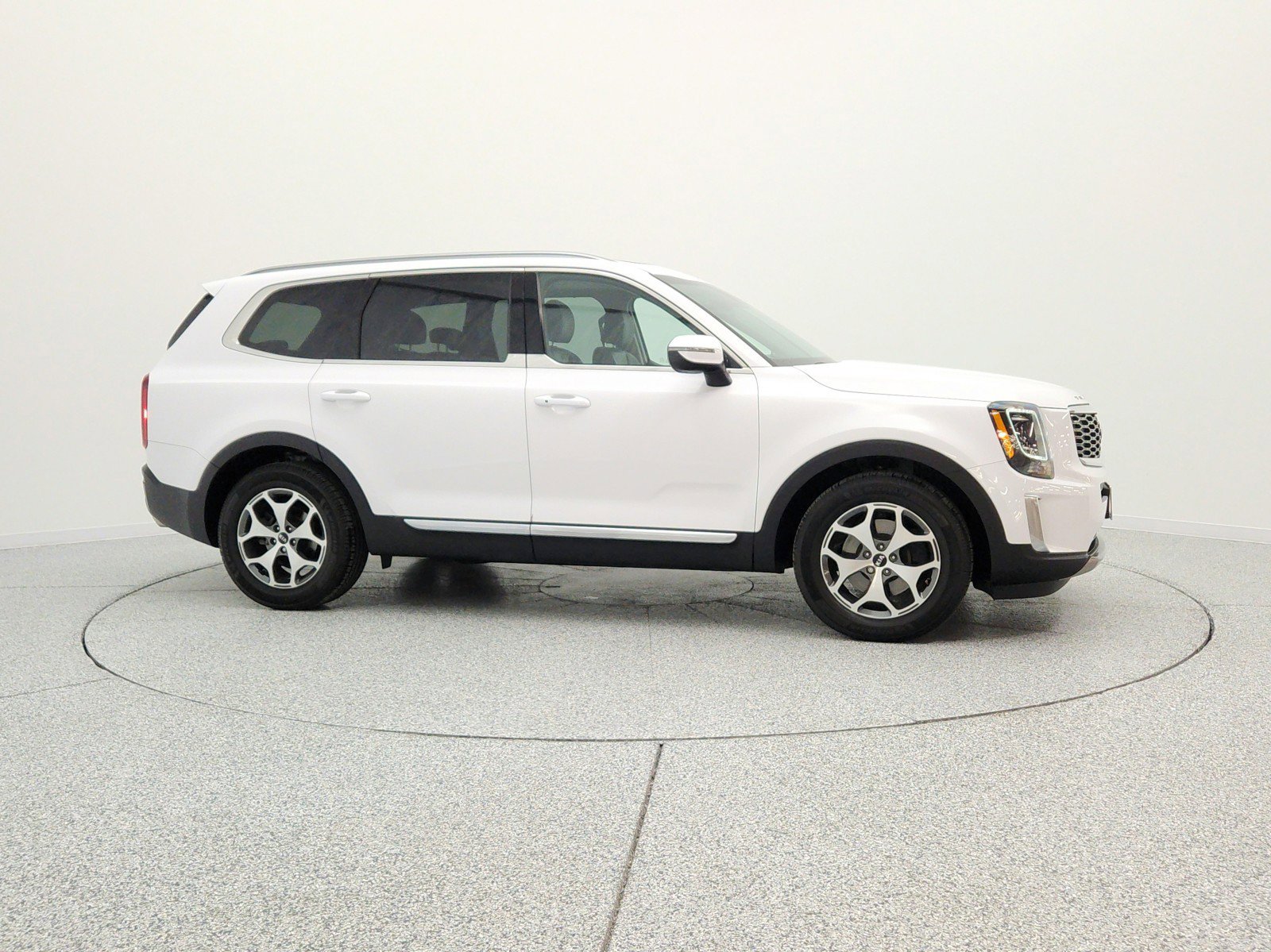 Used 2021 Kia Telluride EX AWD/4WD image 4