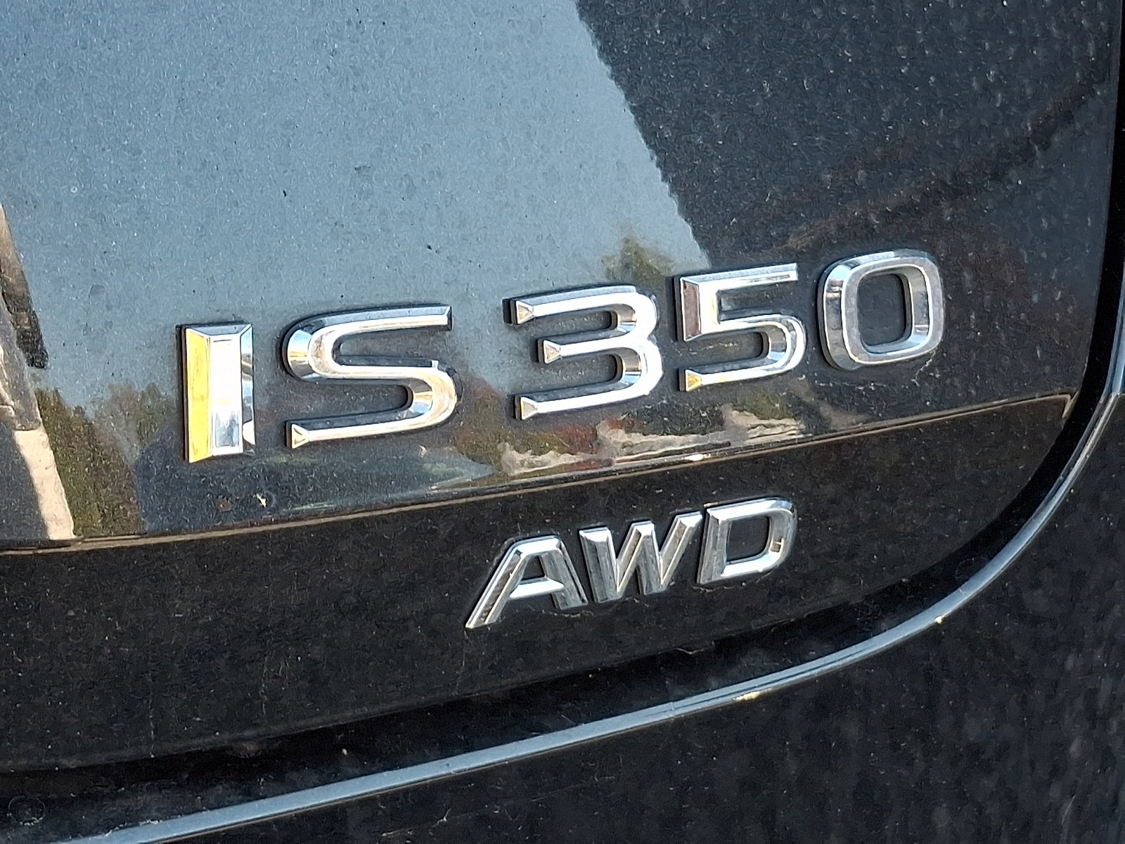 Used 2024 Lexus IS 350 F Sport w/ Memory Package AWD/4WD image 4