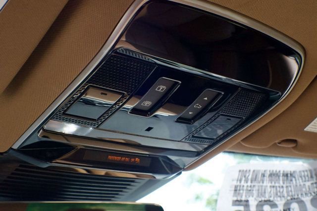 Used 2025 Land Rover Range Rover Long Wheelbase SE AWD/4WD image 37