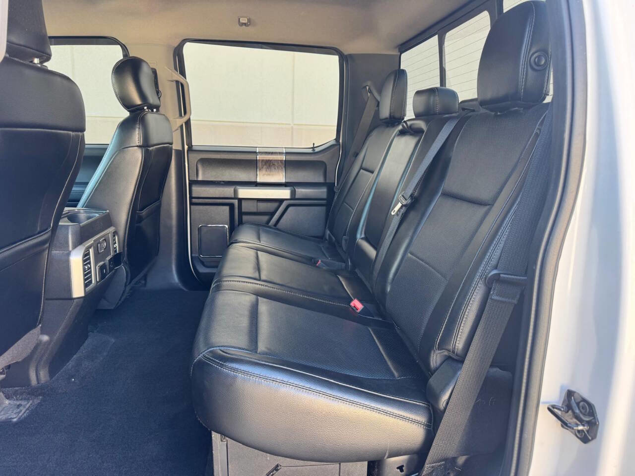 Used 2017 Ford F350 Lariat w/ FX4 Off-Road Package image 12
