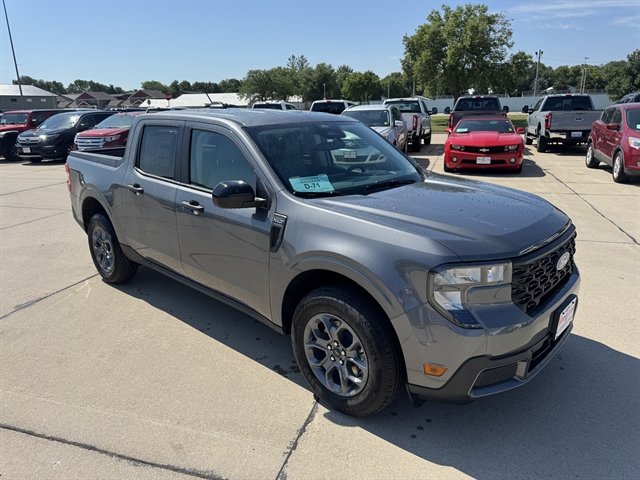 New 2026 Ford Maverick XLT w/ Equipment Group 301A