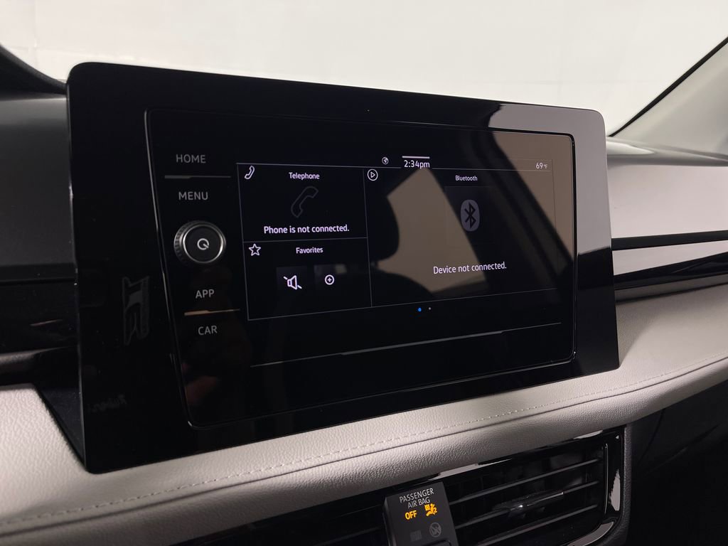 Used 2025 Volkswagen Taos S image 22