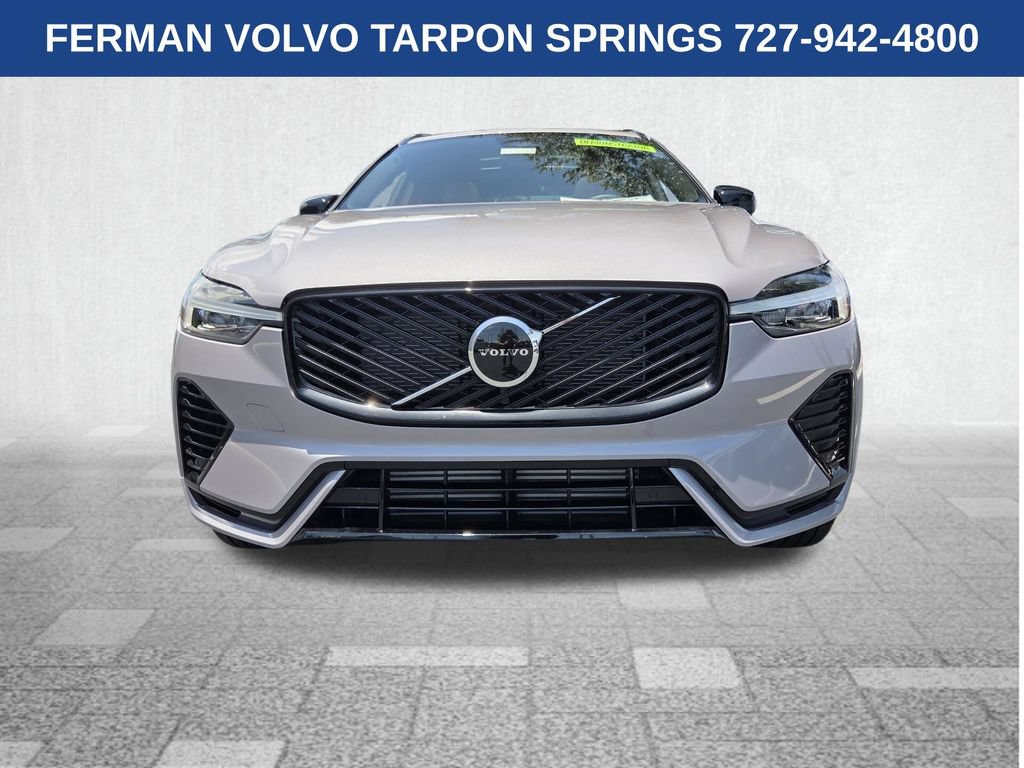 New 2026 Volvo XC60 T8 Core AWD/4WD image 2