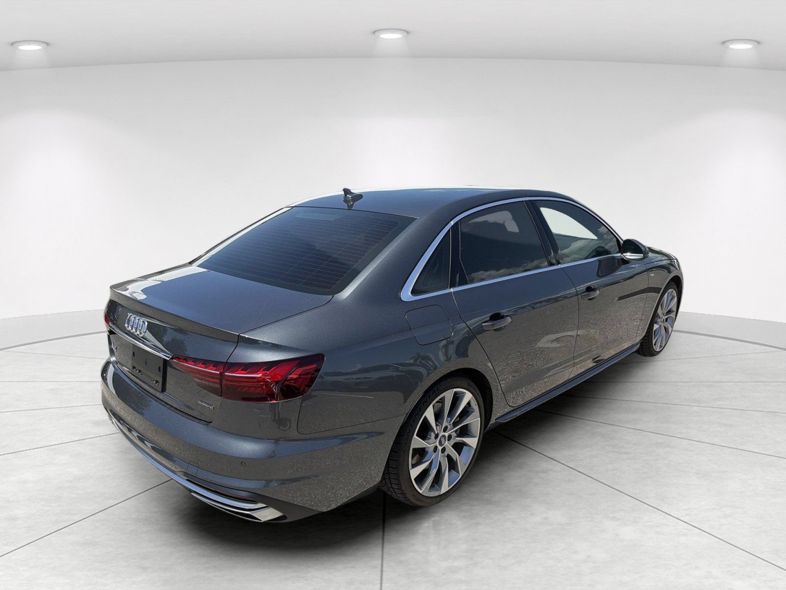 Used 2020 Audi A4 2.0T Premium Plus w/ Premium Plus Package AWD/4WD image 4