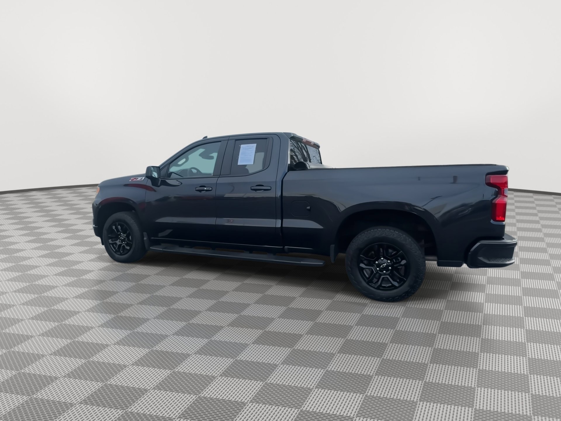 Used 2023 Chevrolet Silverado 1500 RST image 6