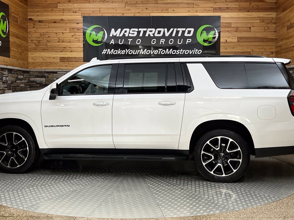 Used 2021 Chevrolet Suburban RST w/ Luxury Package AWD/4WD image 18