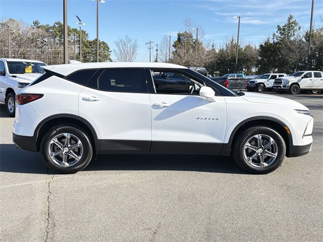 Used 2023 Chevrolet Blazer LT image 13