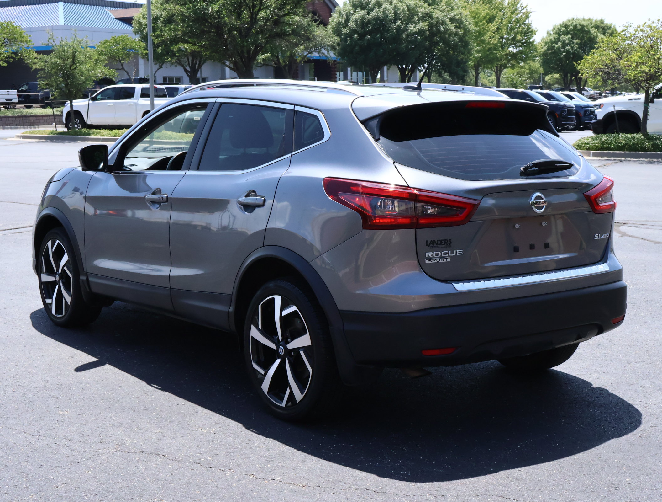 Used 2022 Nissan Rogue Sport SL w/ Premium Package AWD/4WD image 7