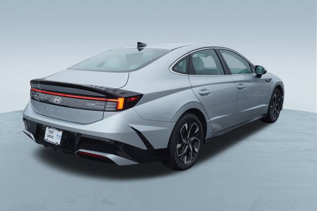 Used 2024 Hyundai Sonata SEL image 8