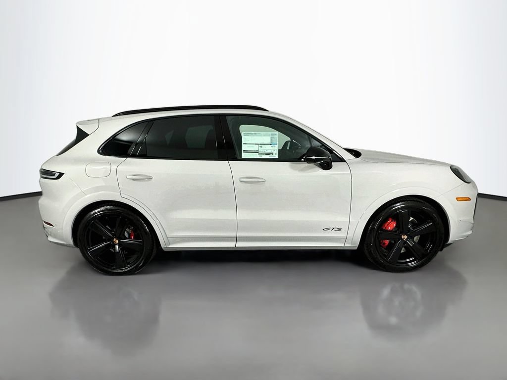 New 2026 Porsche Cayenne GTS AWD/4WD image 8