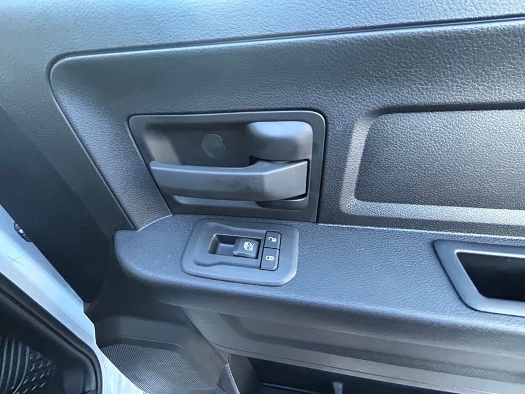 New 2026 RAM 3500 Tradesman w/ Chrome Appearance Group image 32