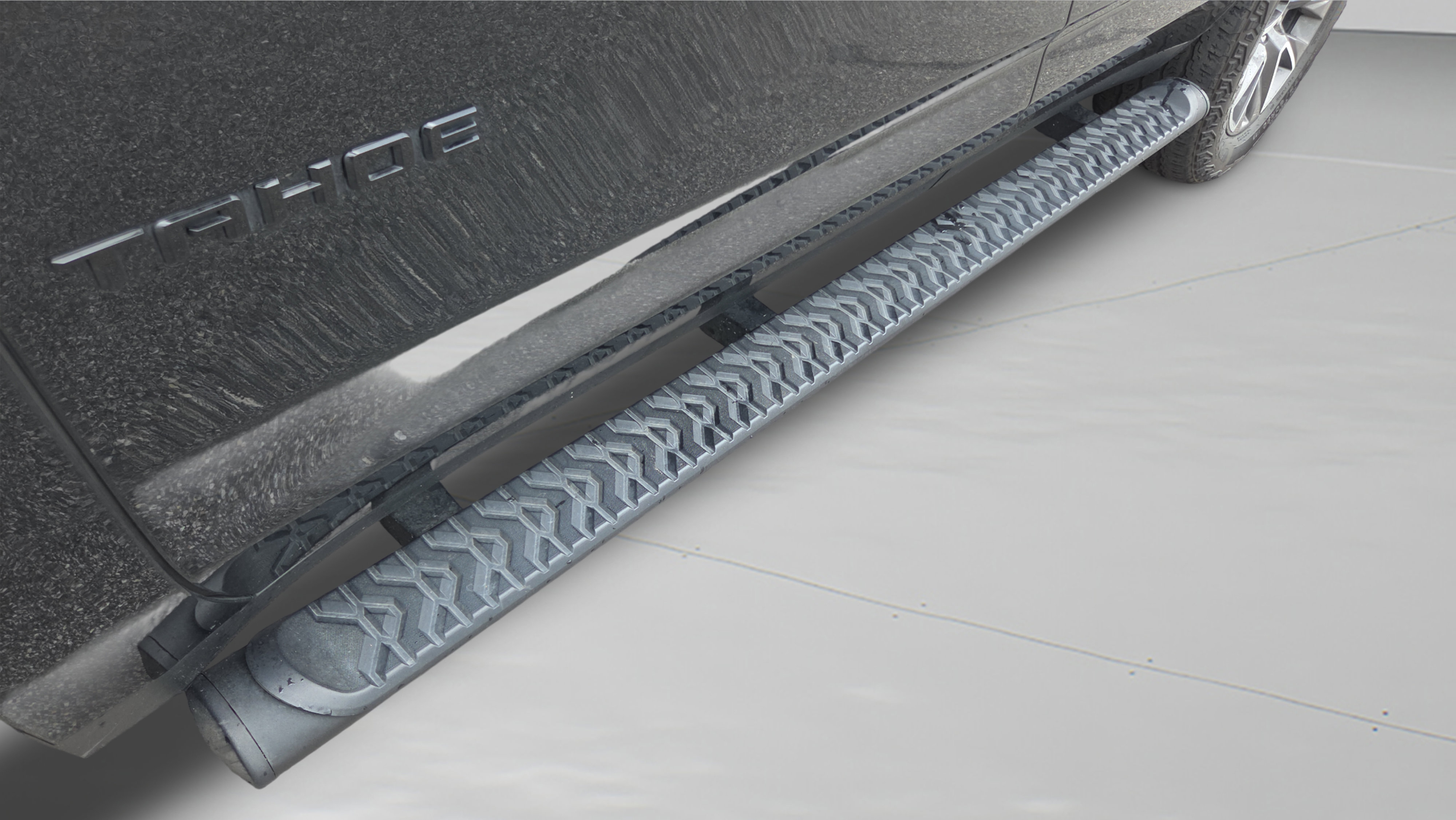 Used 2024 Chevrolet Tahoe Z71 w/ Luxury Package image 32