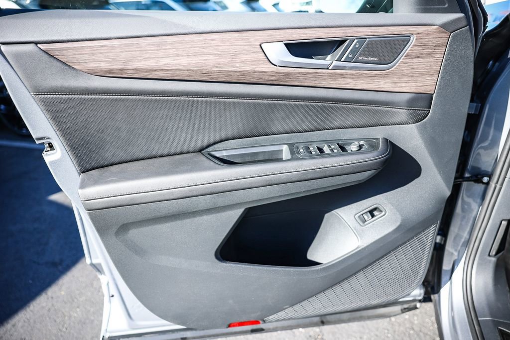 New 2026 Volkswagen Atlas SEL Premium R-Line image 36