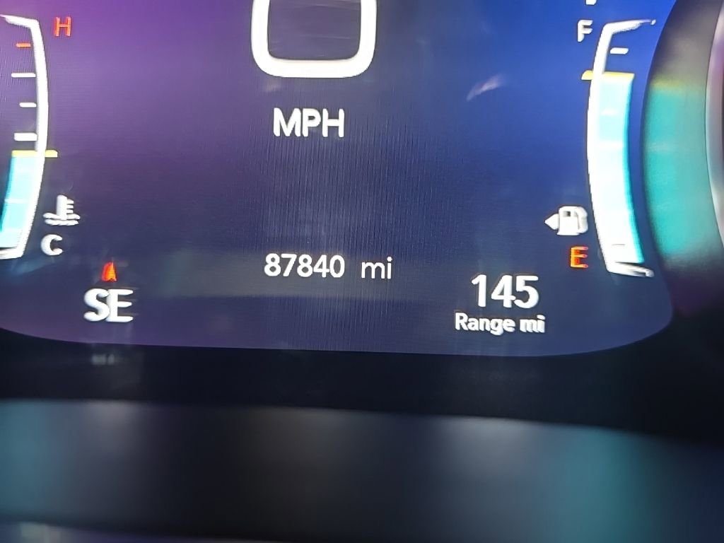 Used 2019 Chrysler Pacifica Limited w/ Advanced Safetytec Group image 23