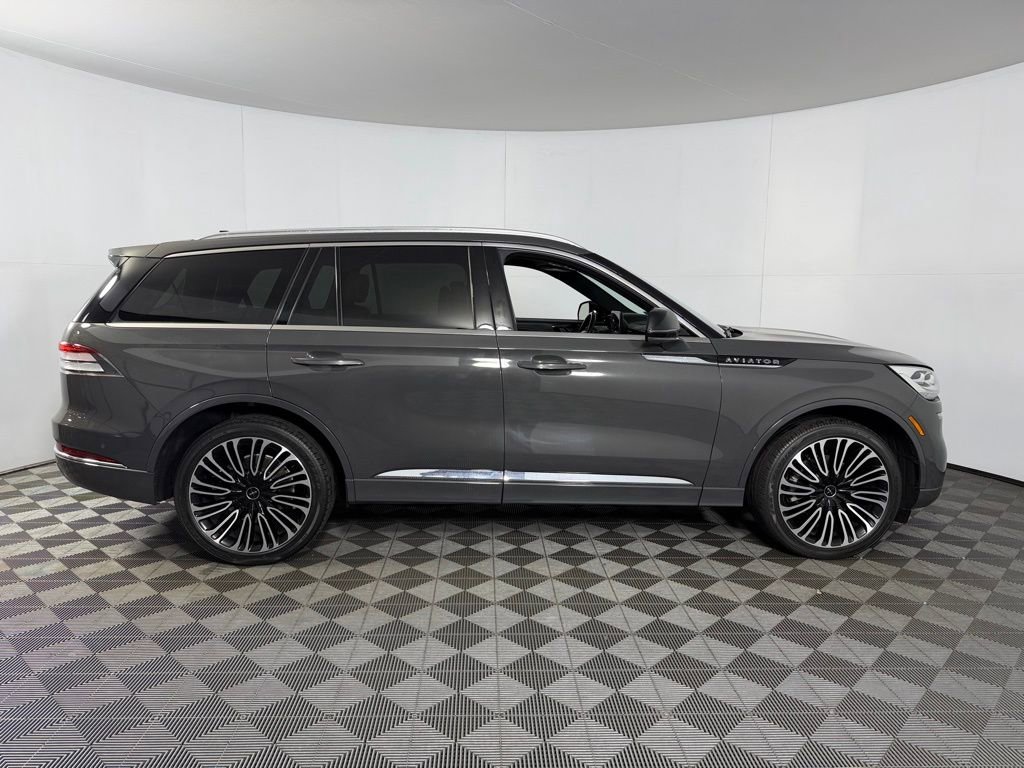 Used 2023 Lincoln Aviator Black Label image 5