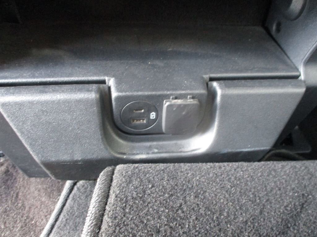 Used 2022 Ford F150 XLT w/ Bed Utility Package RWD image 15