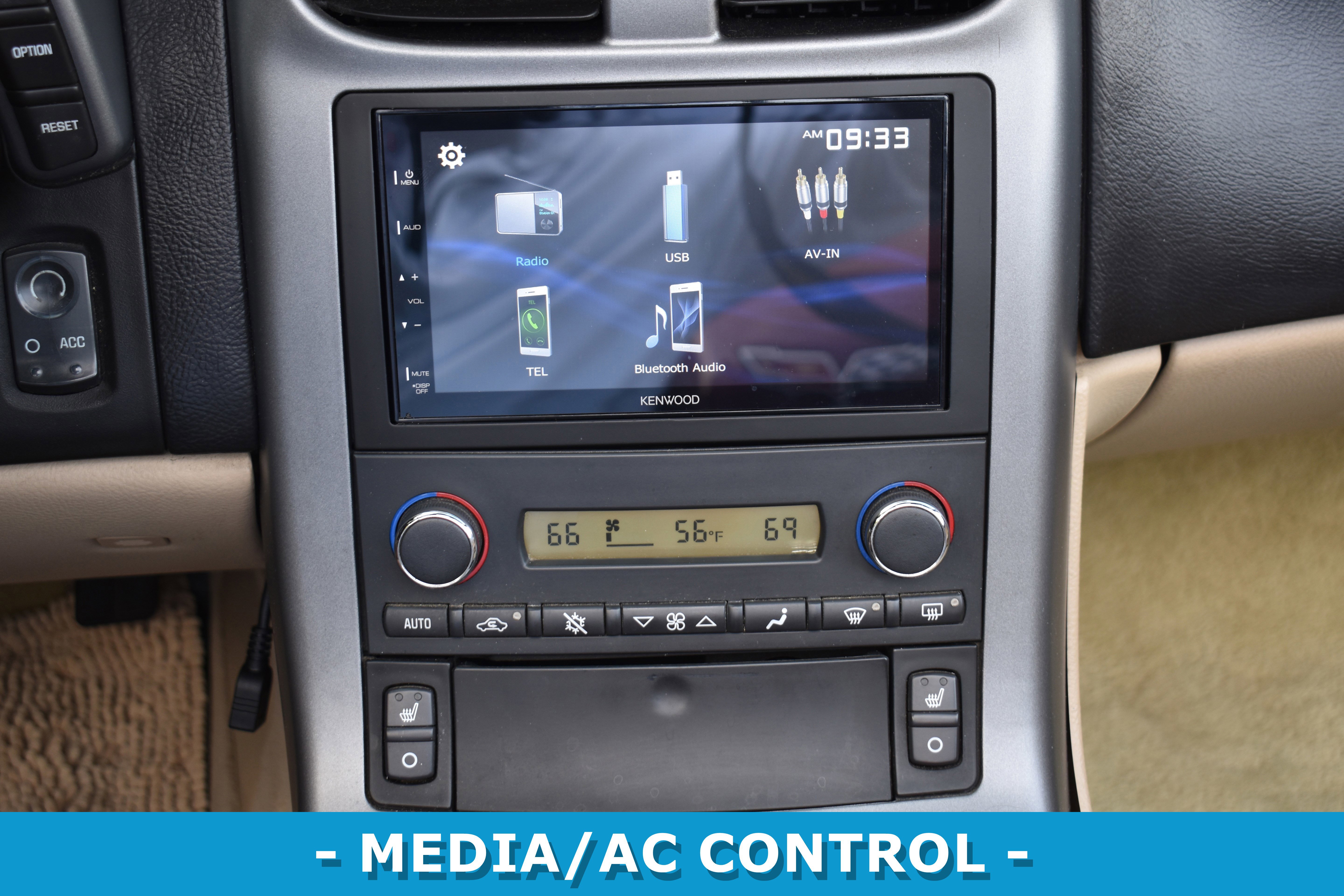 Used 2006 Chevrolet Corvette Convertible w/ Preferred Equipment Group image 17