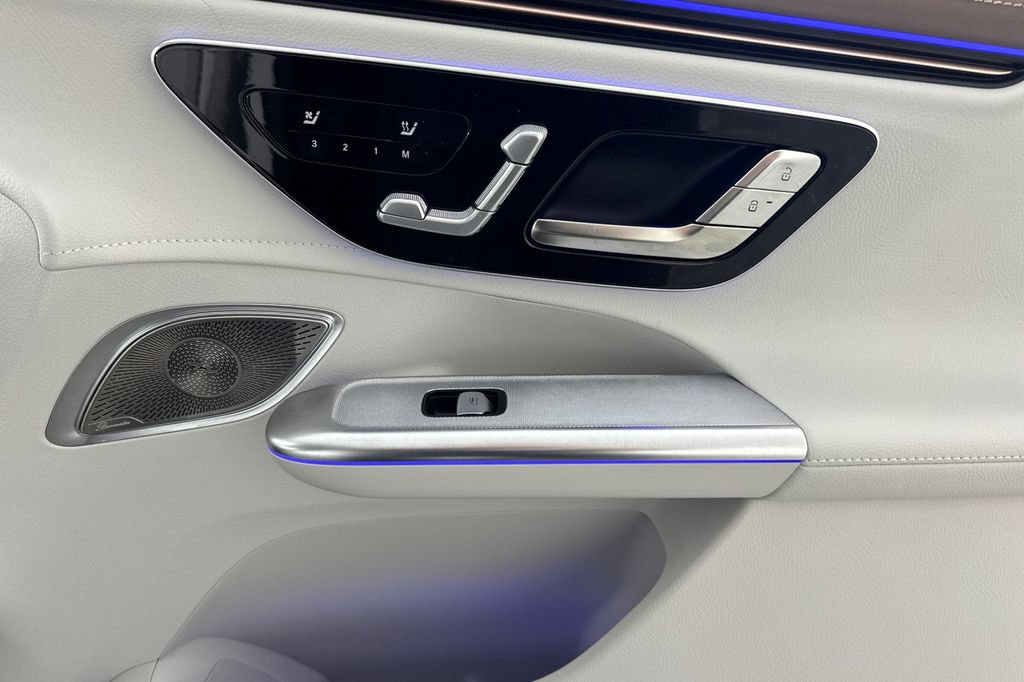 Certified 2026 Mercedes-Benz EQE 320+ SUV image 22
