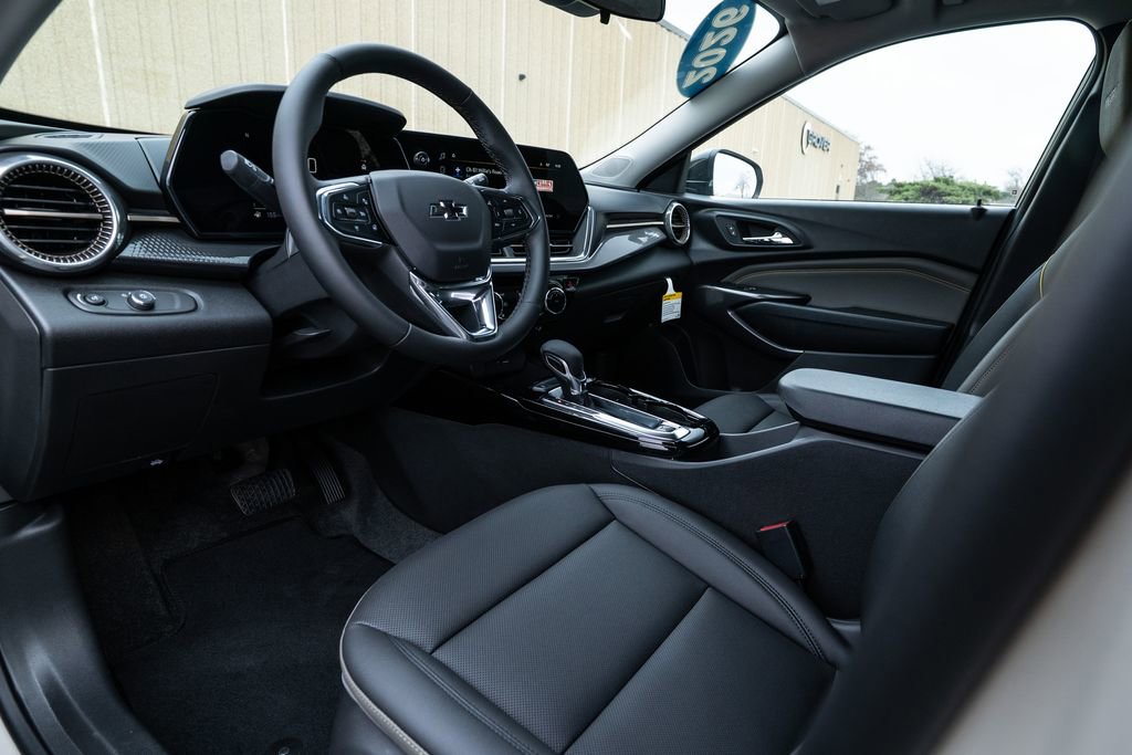 New 2026 Chevrolet Trax ACTIV w/ Sunroof Package image 13