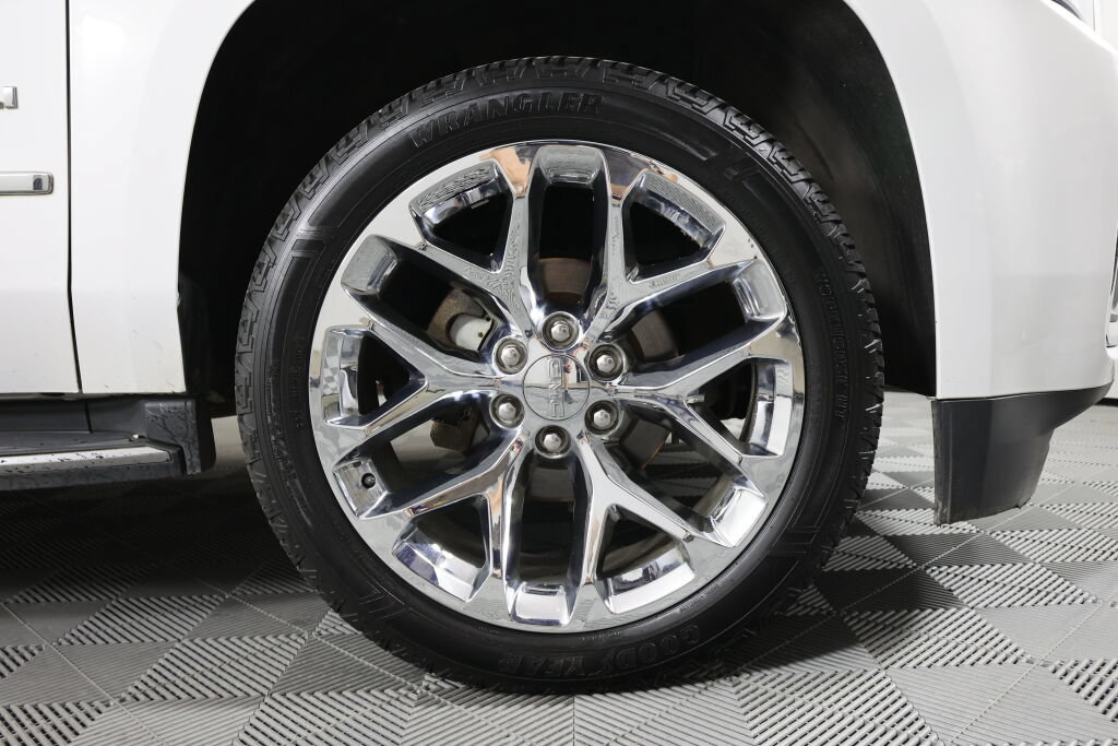 Used 2018 GMC Yukon Denali w/ Open Road Package AWD/4WD image 6