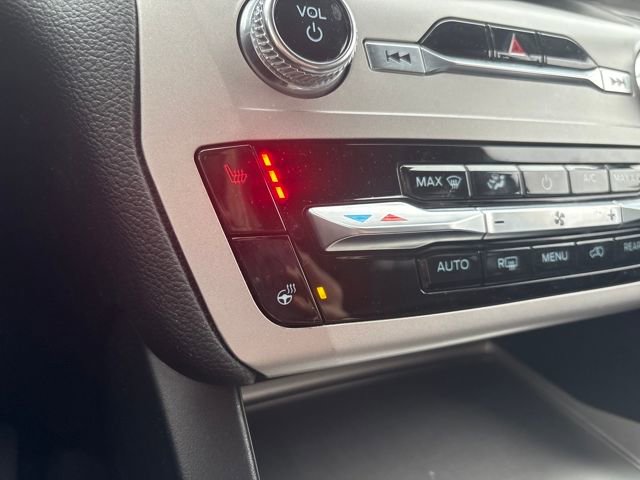 Used 2023 Ford Explorer XLT w/ Equipment Group 202A image 18