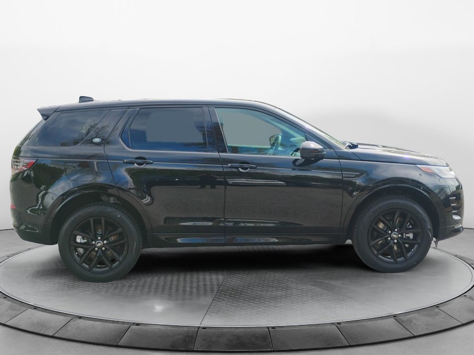 New 2026 Land Rover Discovery Sport Landmark AWD/4WD image 8