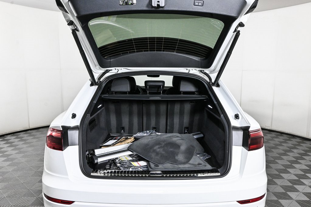 New 2025 Audi Q8 Premium image 31