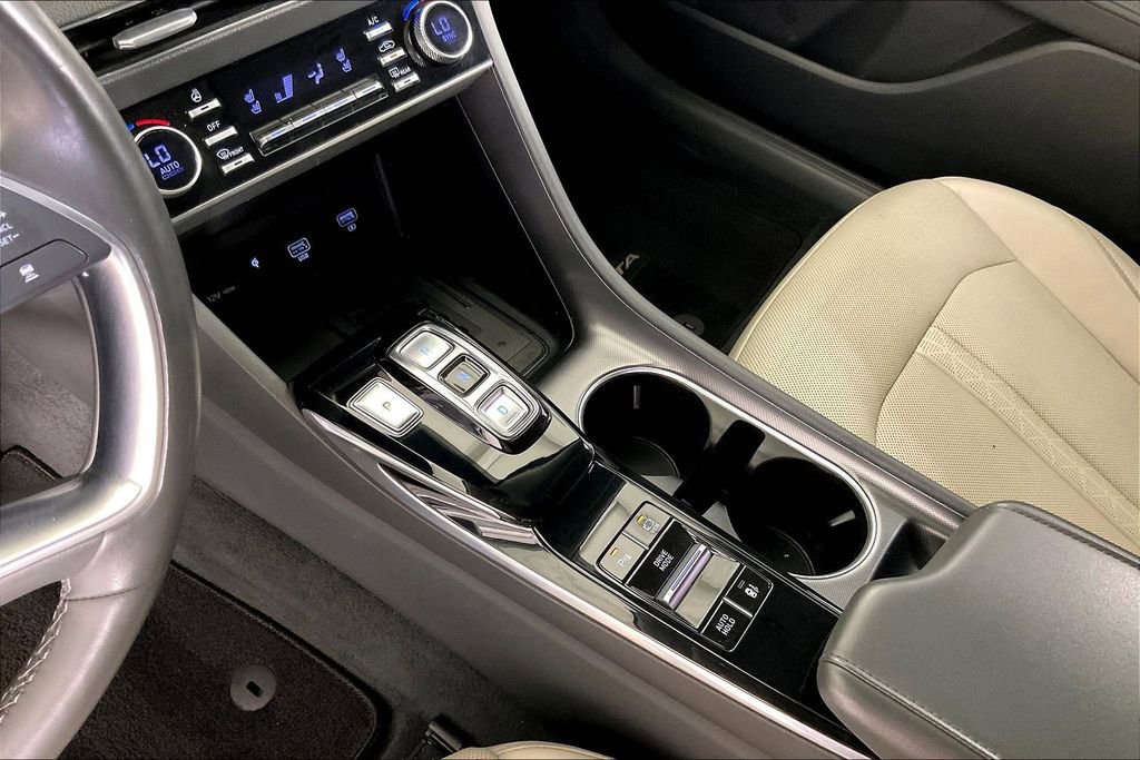 Used 2021 Hyundai Sonata Limited FWD image 19