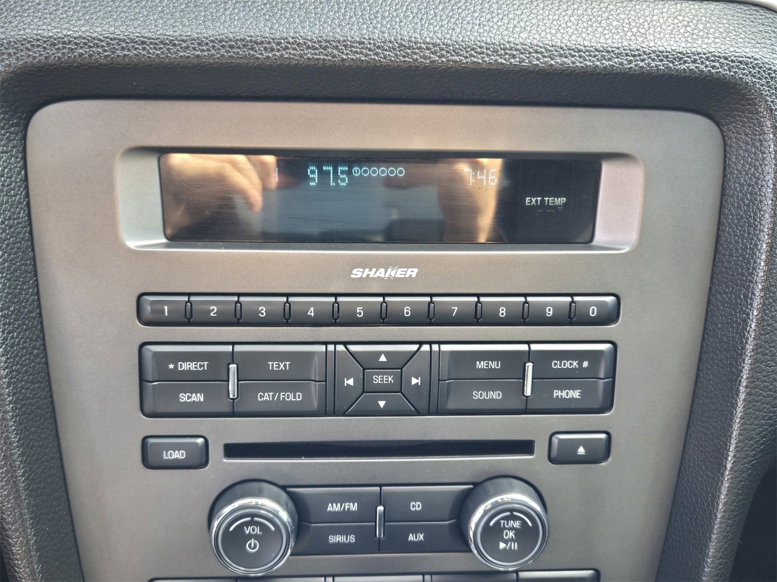 Used 2010 Ford Mustang GT image 15