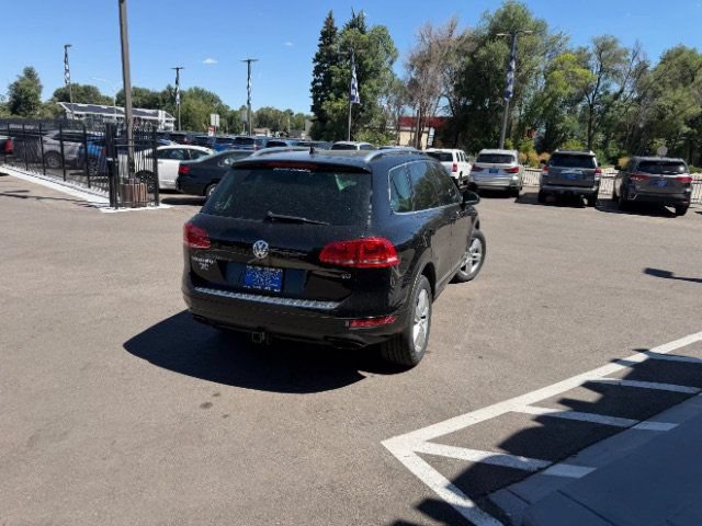 Used 2014 Volkswagen Touareg VR6 AWD/4WD image 11