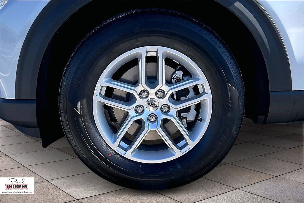 New 2026 Ford Explorer Active w/ Active Comfort Package image 11