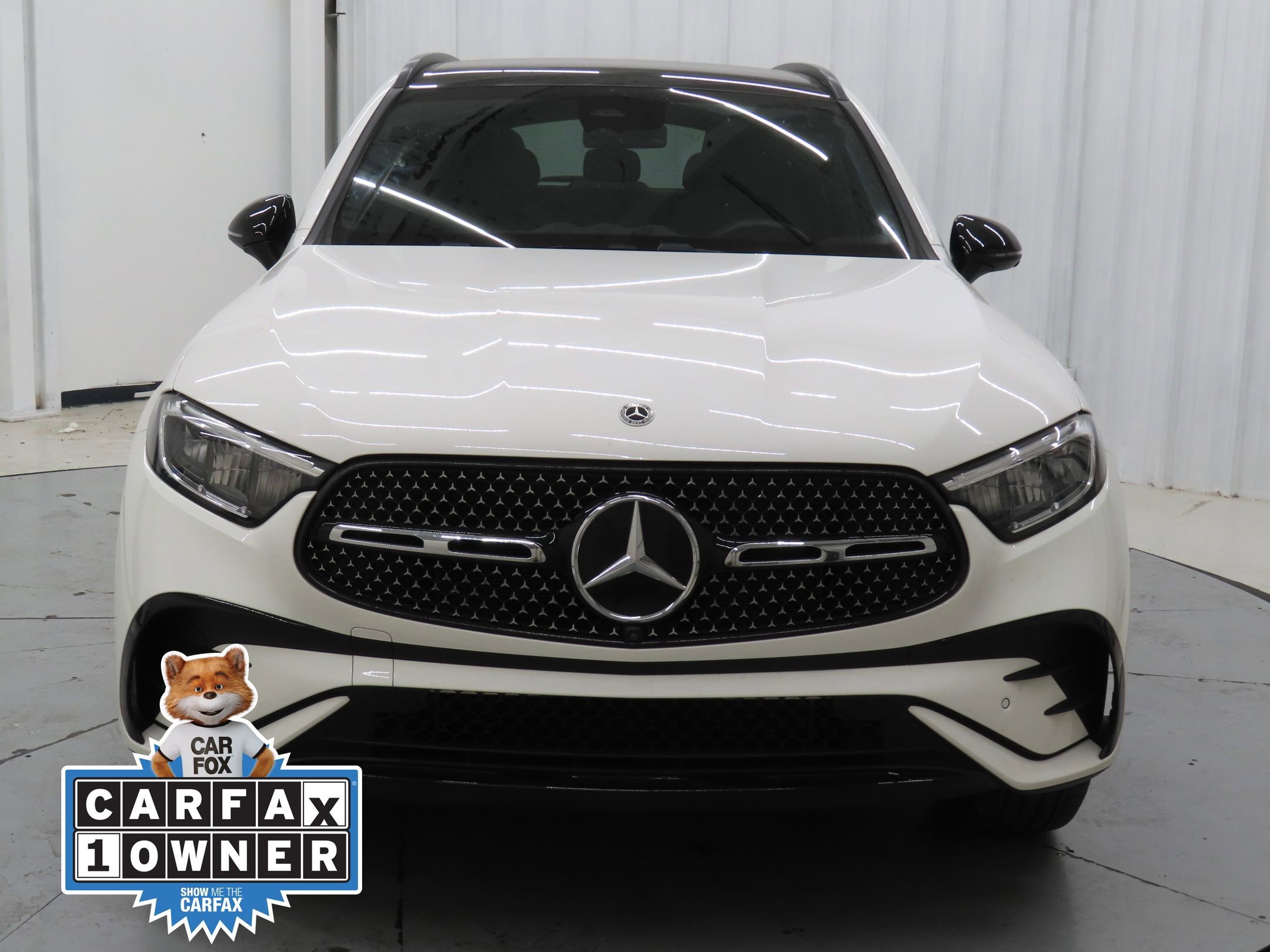 Used 2025 Mercedes-Benz GLC 300 4MATIC image 8