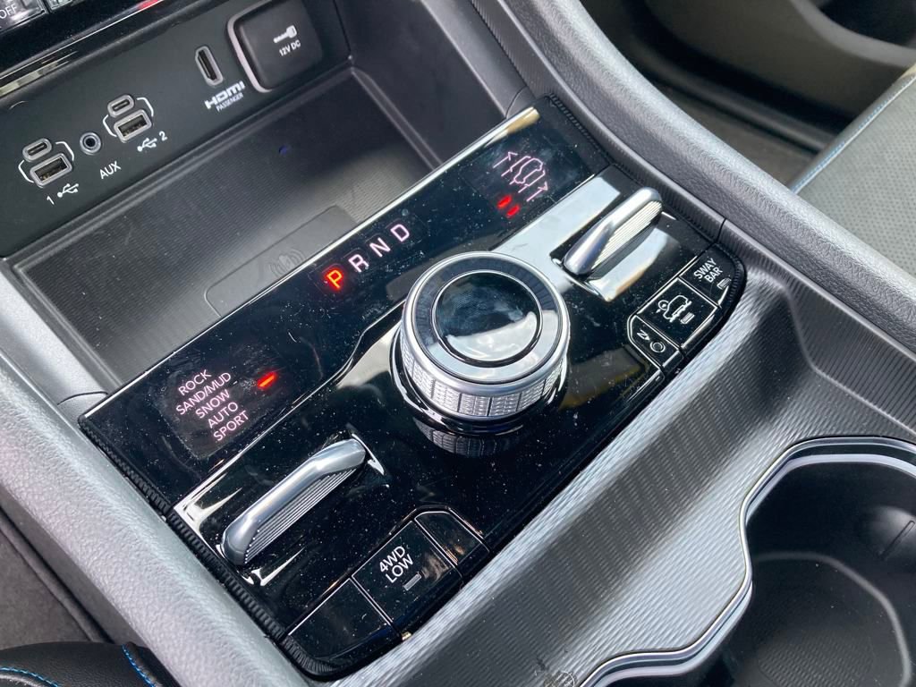 New 2024 Jeep Grand Cherokee Trailhawk w/ Luxury Tech Group III AWD/4WD image 30