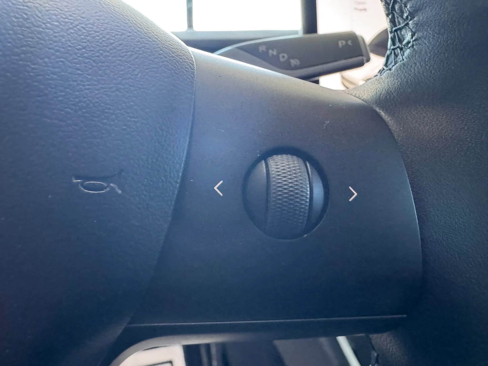 Used 2020 Tesla Model Y Long Range image 27