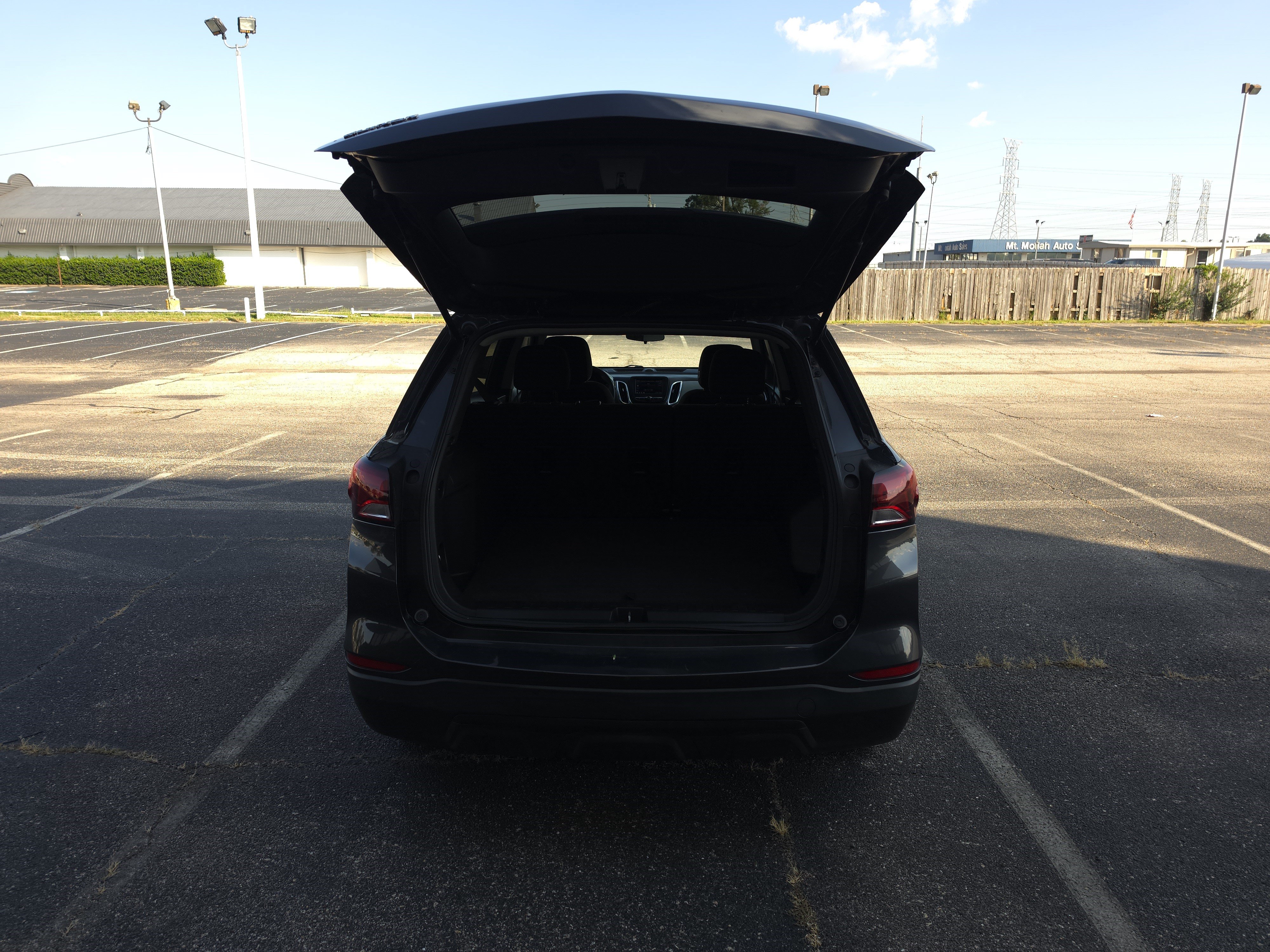 Used 2022 Chevrolet Equinox LS w/ LS Convenience Package FWD image 18