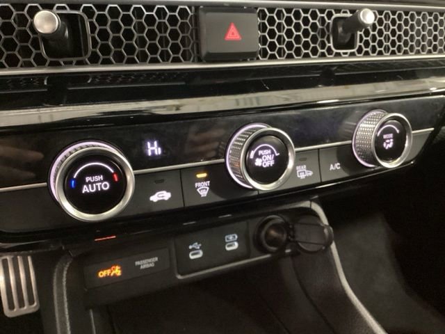Used 2025 Honda Civic Sport image 15