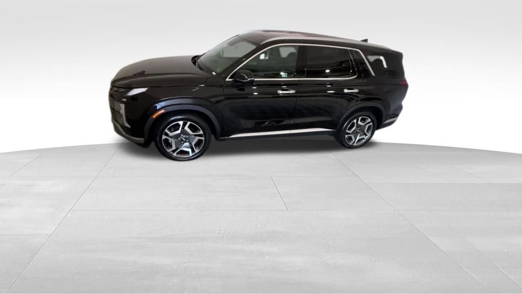 Certified 2025 Hyundai Palisade SEL image 9