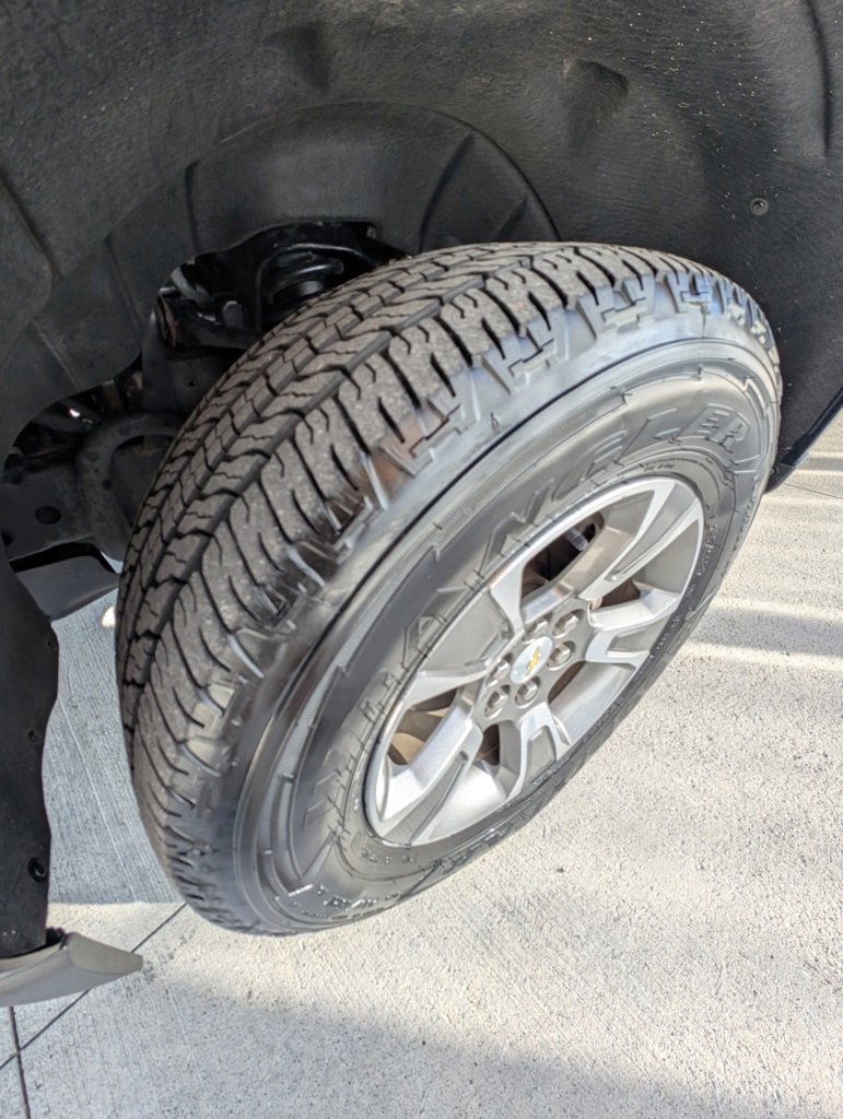 Used 2020 Chevrolet Colorado Z71 image 40