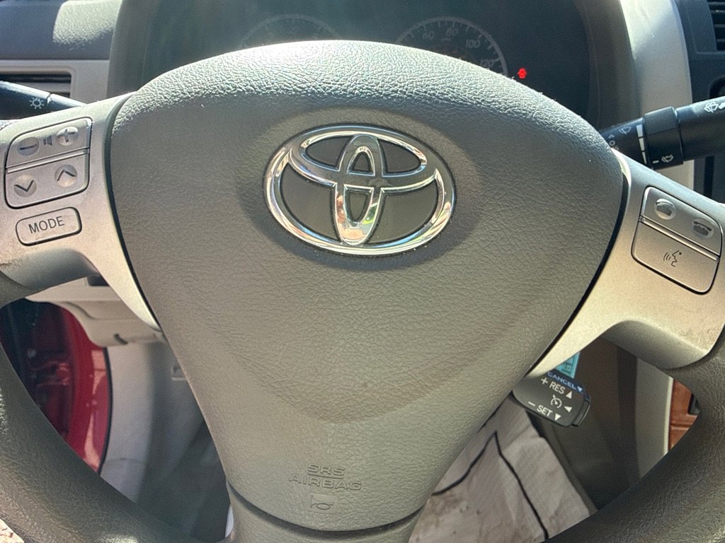 Used 2010 Toyota Corolla CE image 8